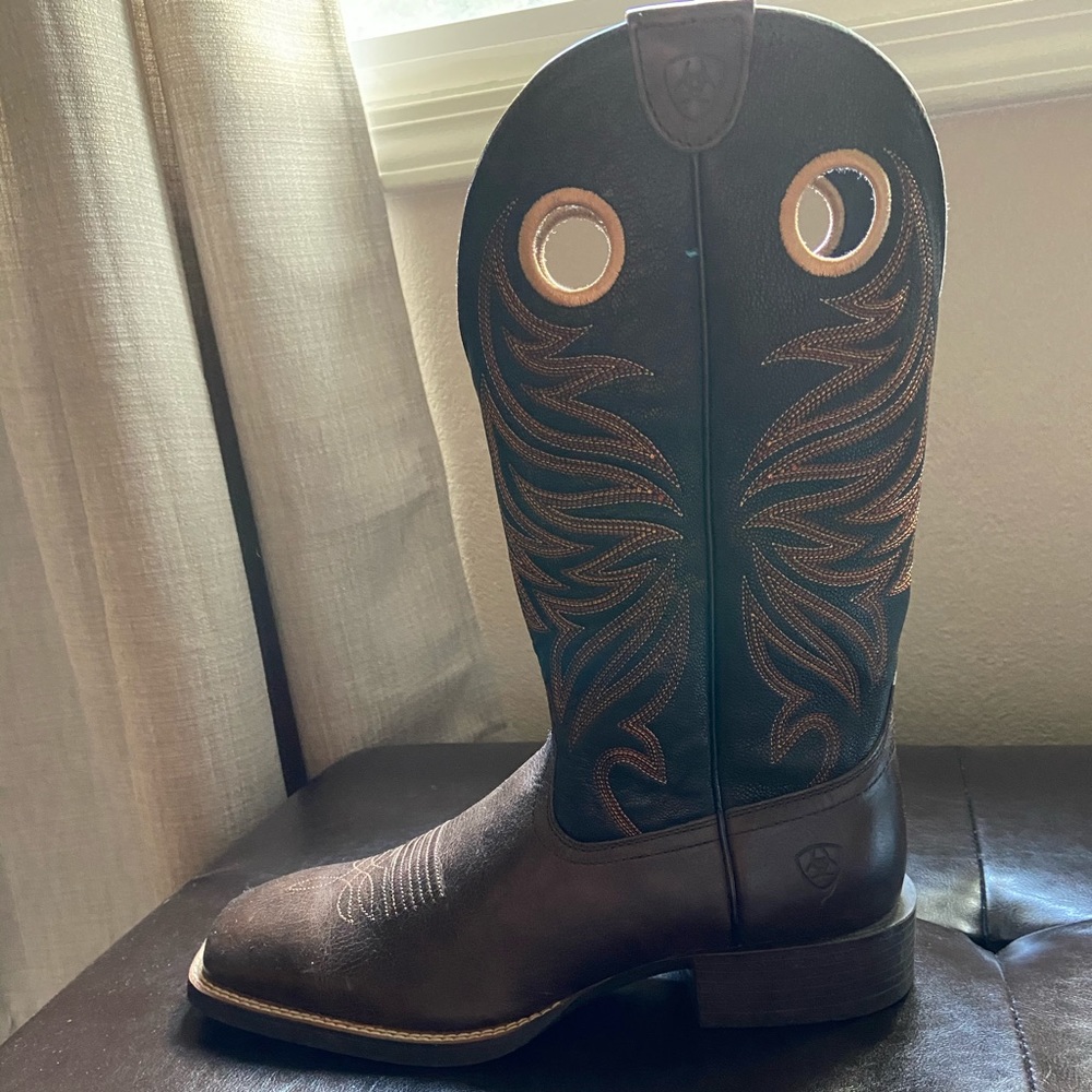 Meet your Posher, Simon